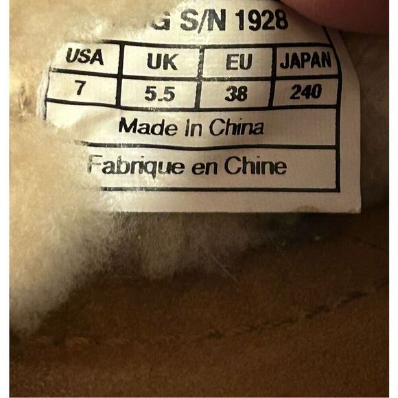 Ugg  Womens Brown Leather Sheepskin  Slip On Fur Trim Size 7 - Picture 11 of 11